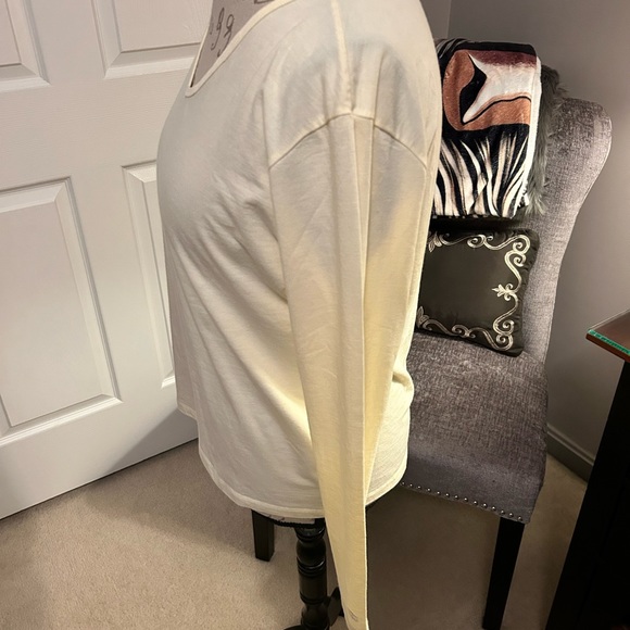 Top and Pants (2 piece set) Smart Fabric Technology - Picture 2 of 9